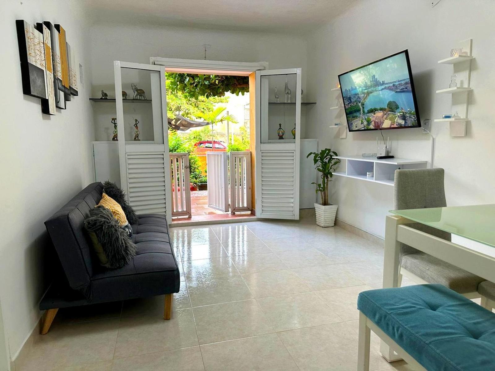 Happy Tours Apartments Cartagena Exterior photo