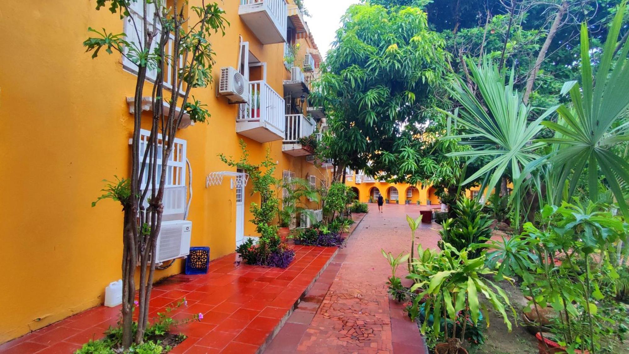 Happy Tours Apartments Cartagena Exterior photo